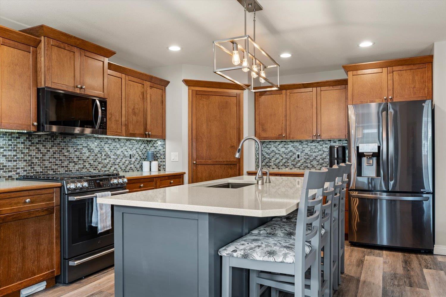 26965 25A AVENUE, Langley