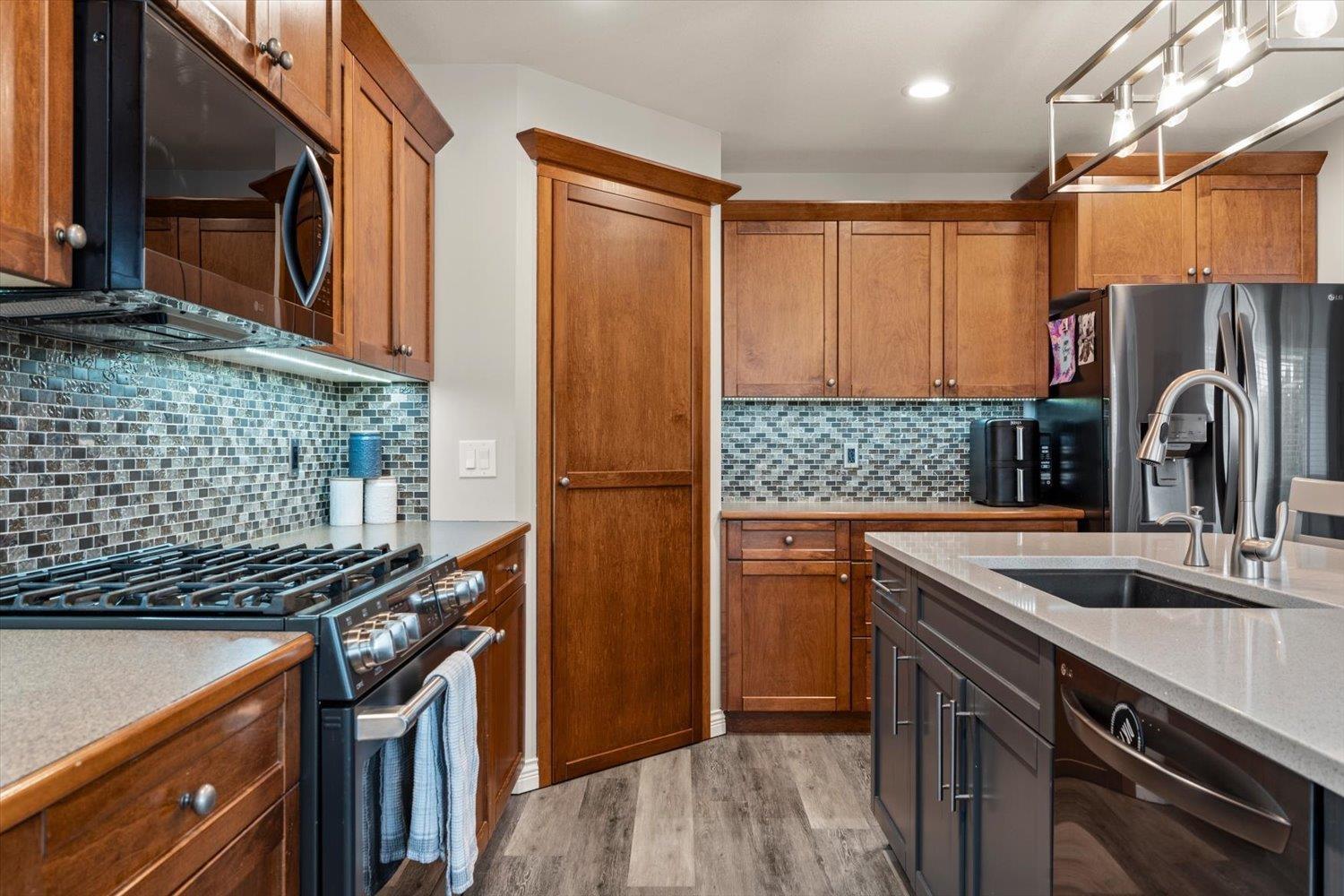 26965 25A AVENUE, Langley