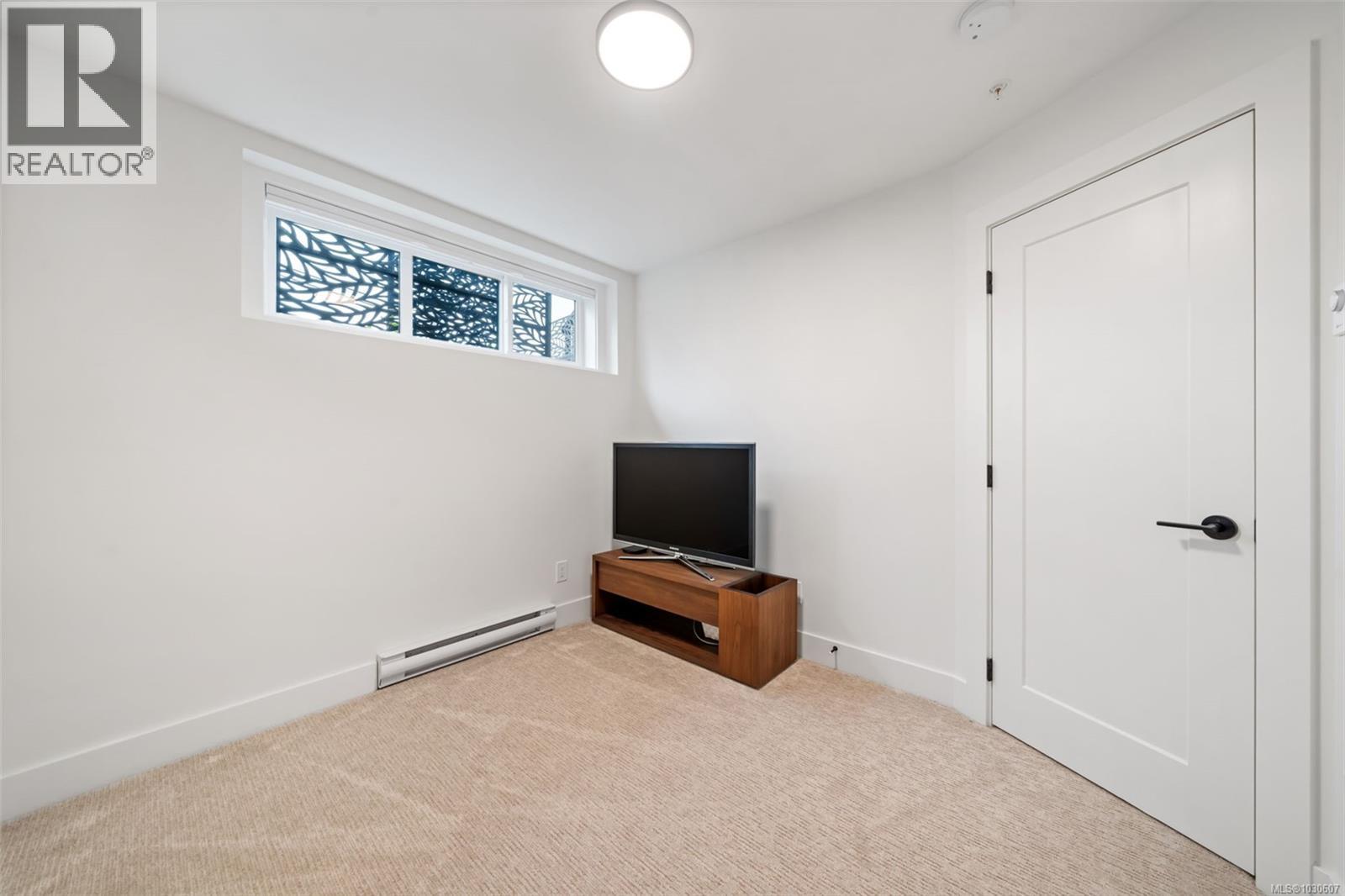 #16 10145 FIFTH ST - 29