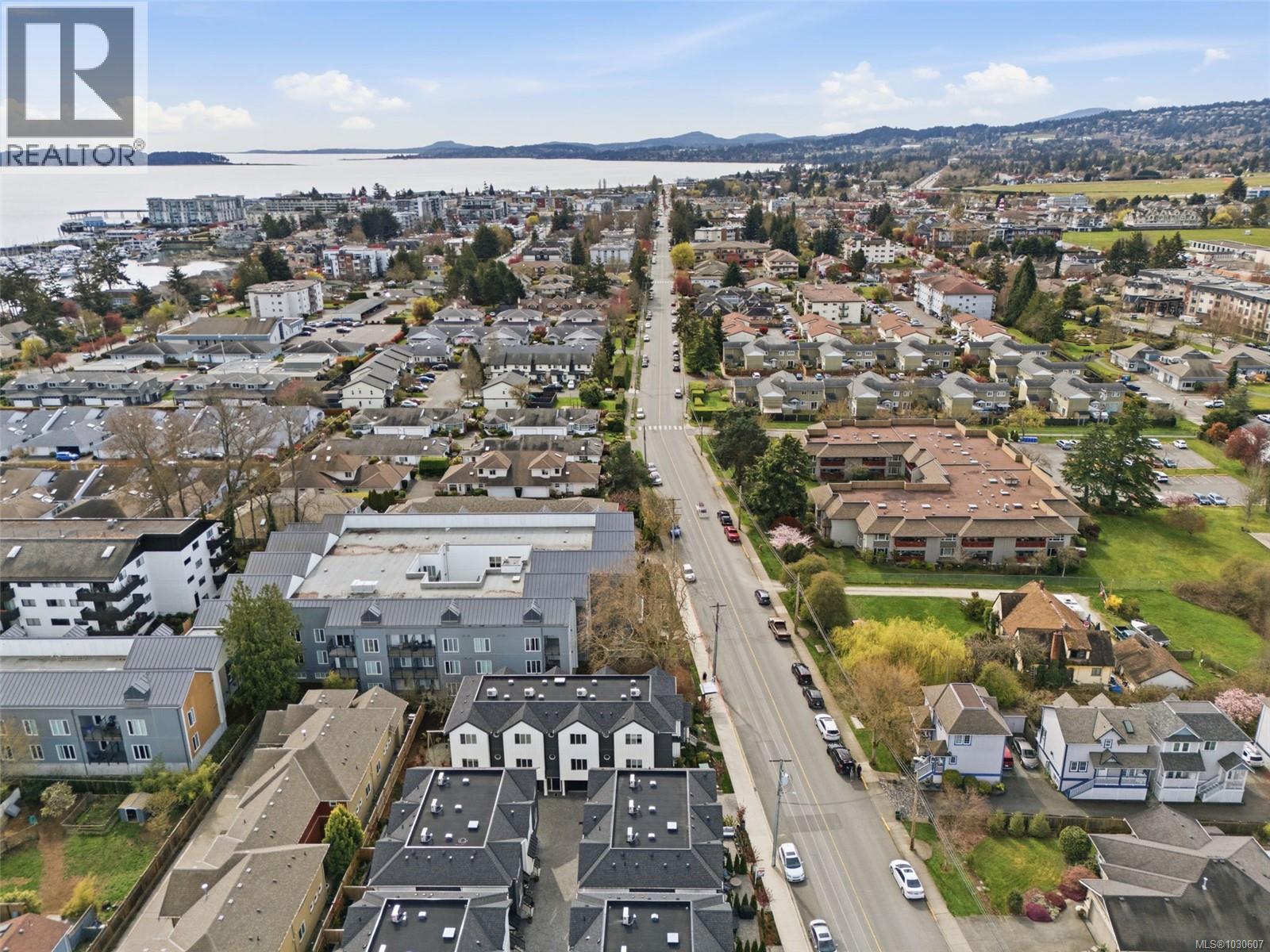 #16 10145 FIFTH ST - 36