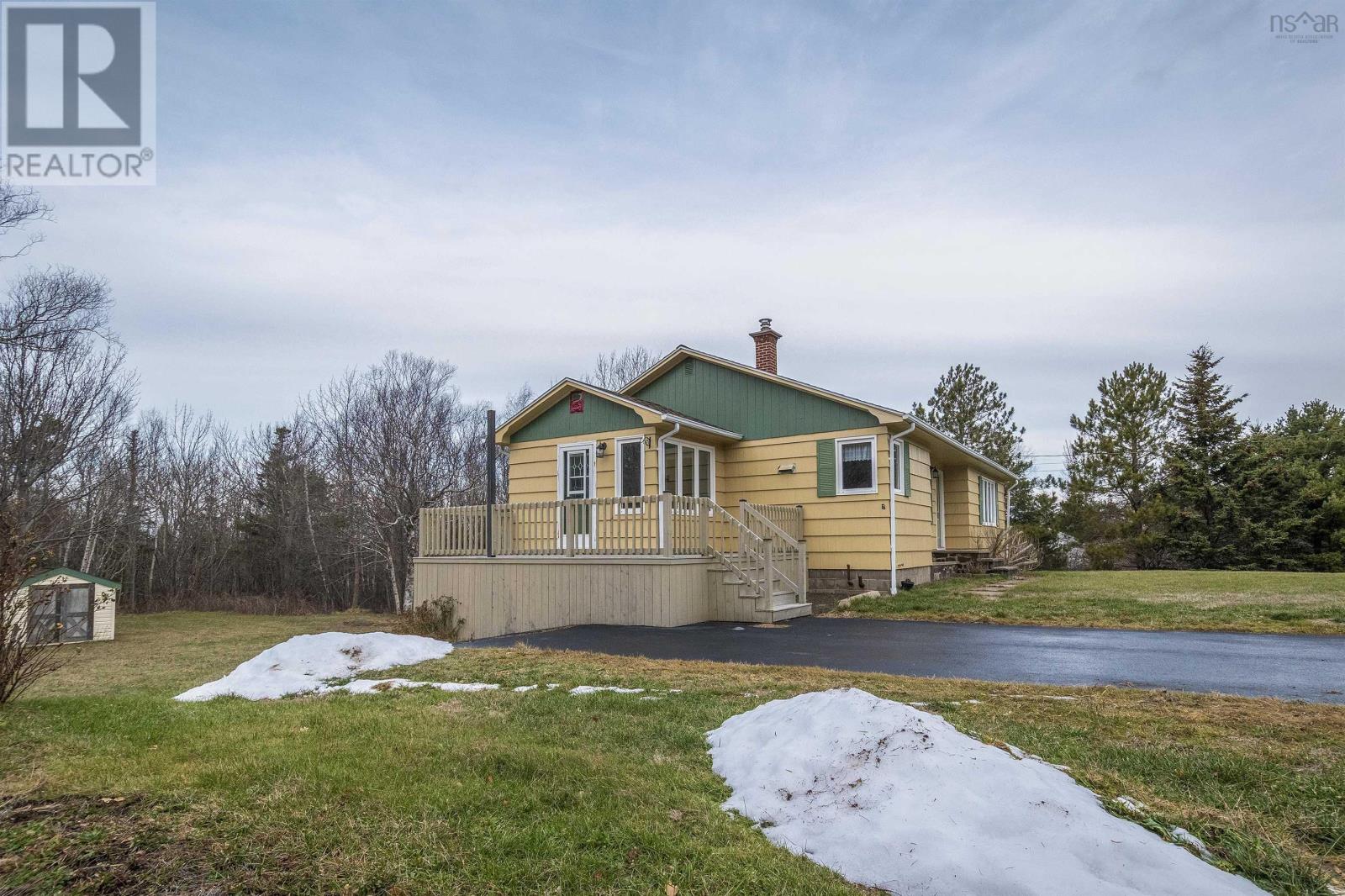 Property 24 of 30 of 4231 Shore Road W