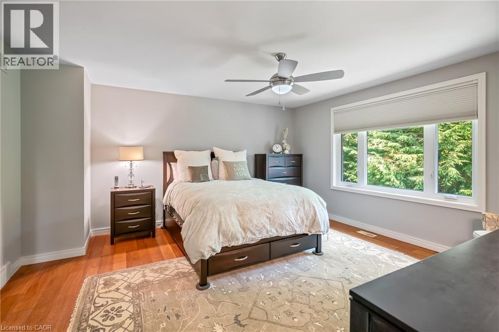 13 OAK DRIVE - 26