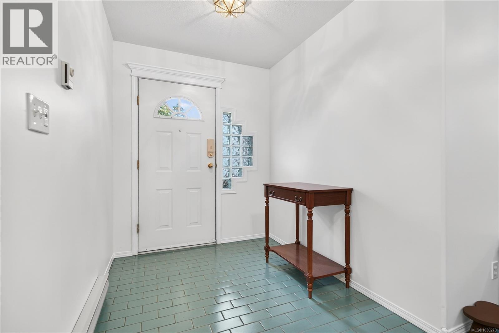 132 STAFFORD AVE - 15