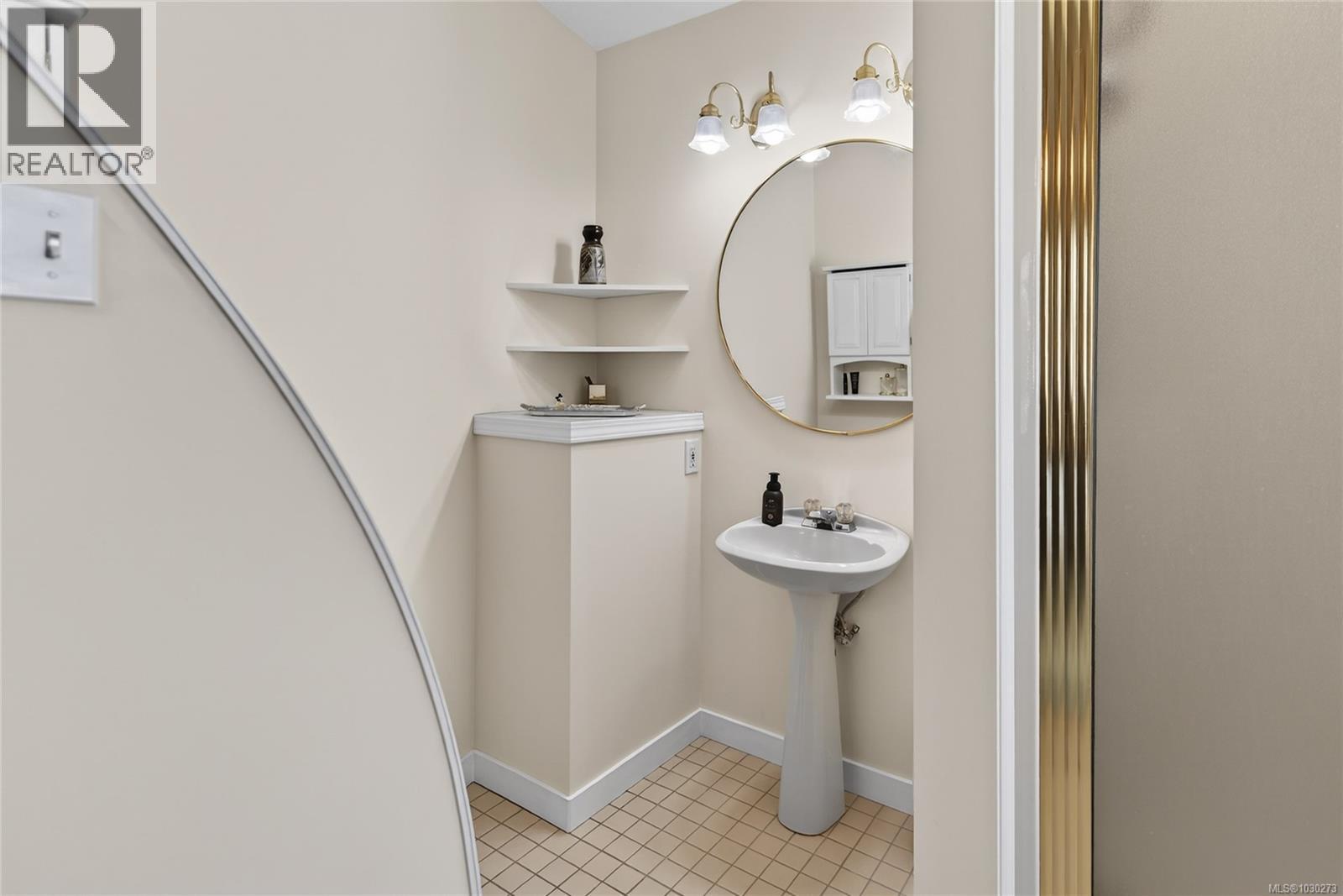 132 STAFFORD AVE - 34