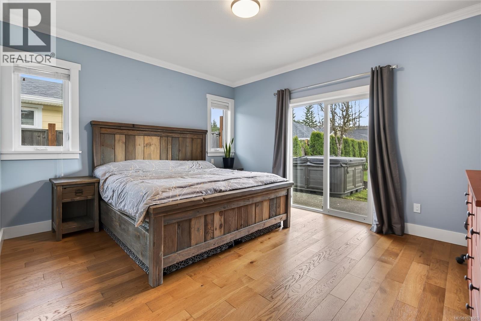 #A&B 2899 PENRITH AVE - 21