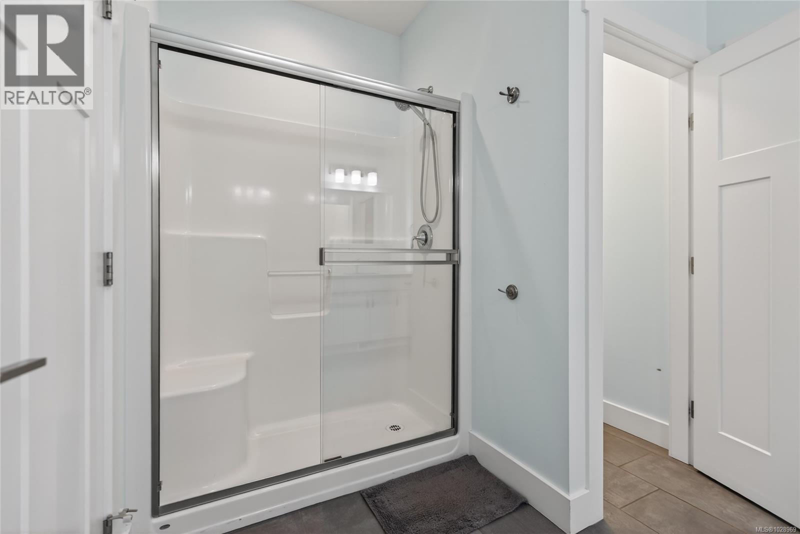 #A&B 2899 PENRITH AVE - 26