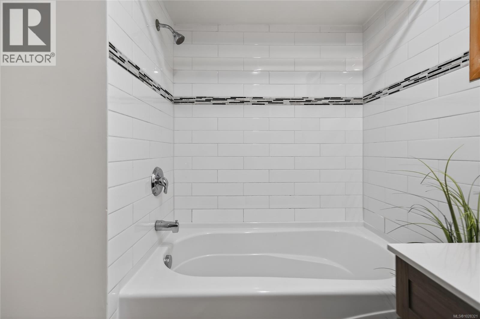 6565 MYSTERY BEACH RD - 38