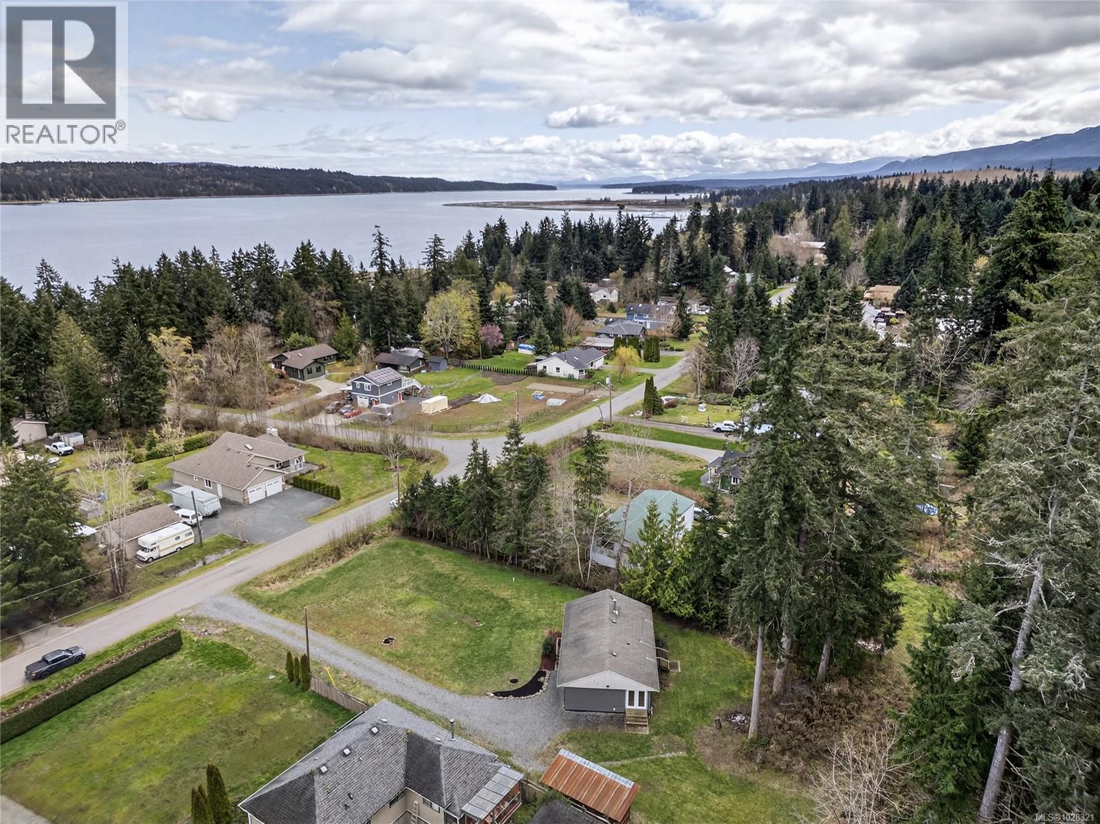 6565 Mystery Beach Rd - 58