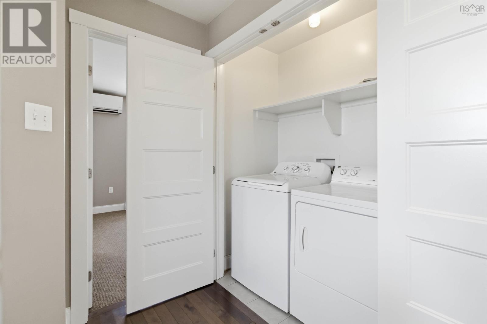 218 DARLINGTON DRIVE - 22