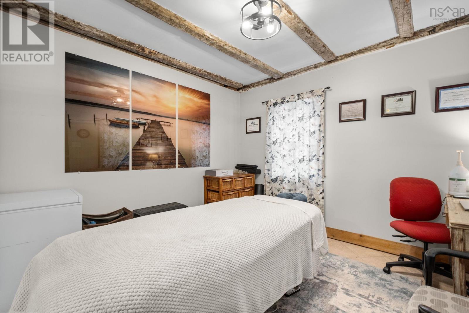 Property 17 of 37 of 41 School Street