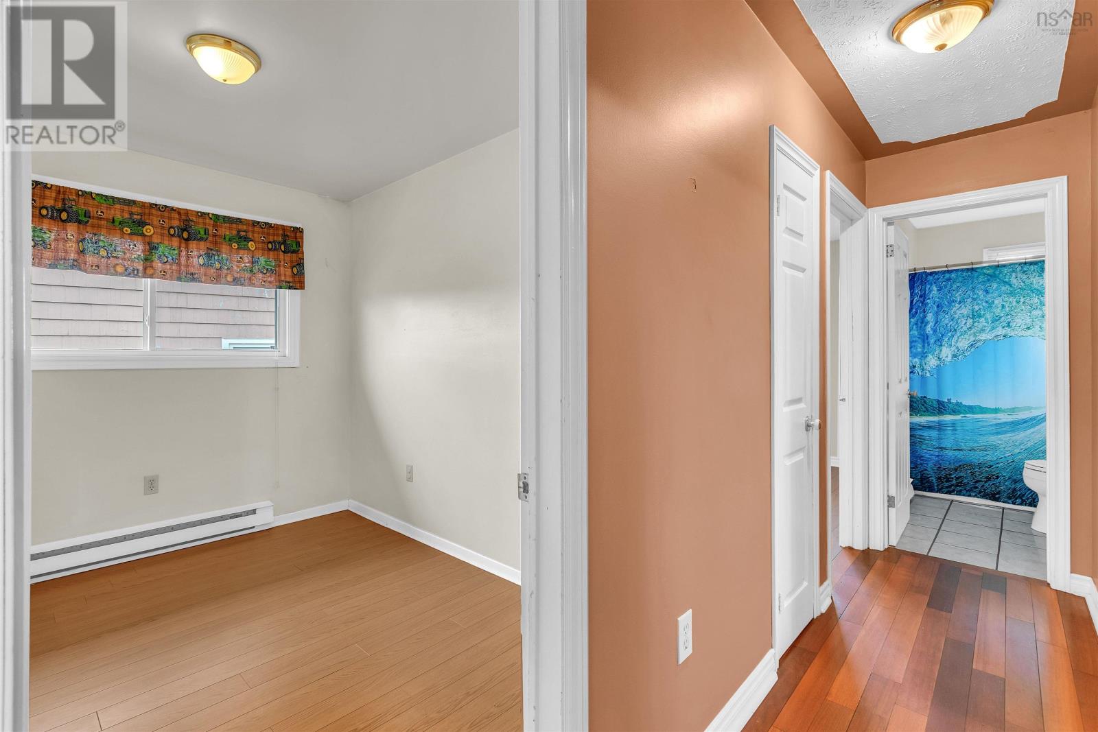 Property 32 of 34 of 669 Portland Street