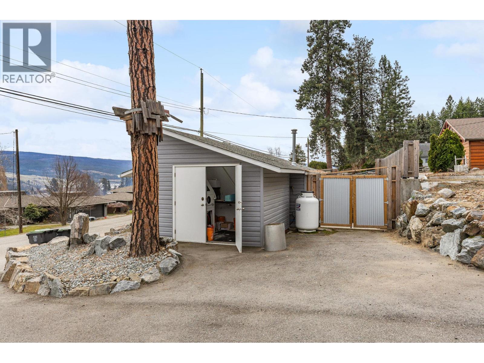 11210 BOND ROAD - 33