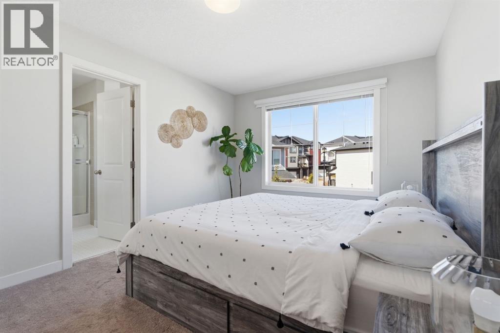 1208 Jumping Pound Common, Cochrane