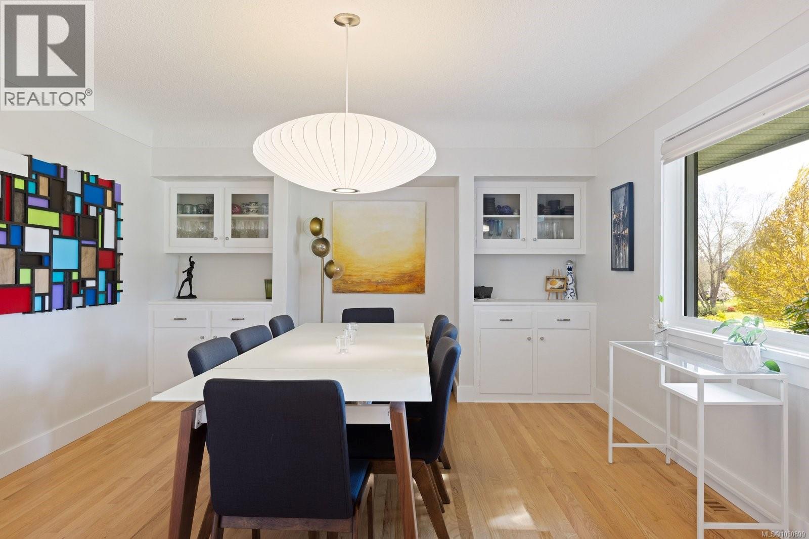  2700 Dorset Road, Oak Bay