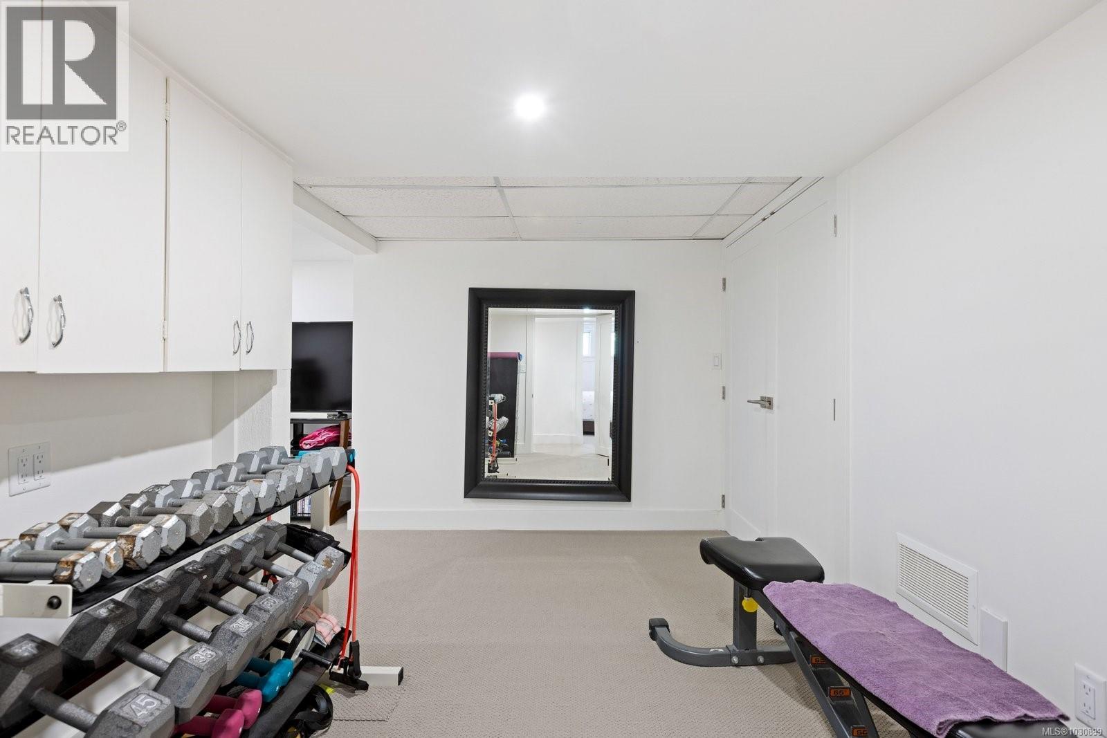  2700 Dorset Road, Oak Bay