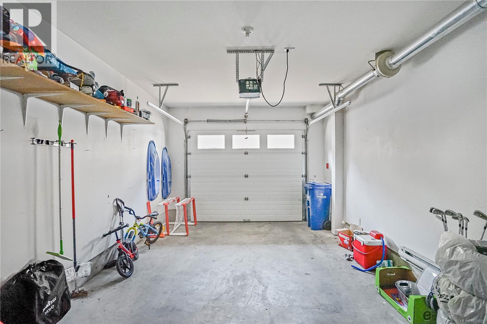 21 60 Dallas Road, Victoria