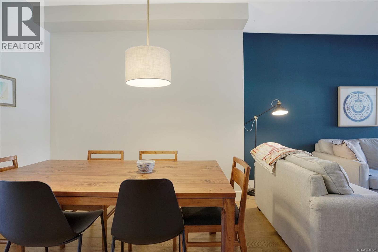 21 60 Dallas Road, Victoria