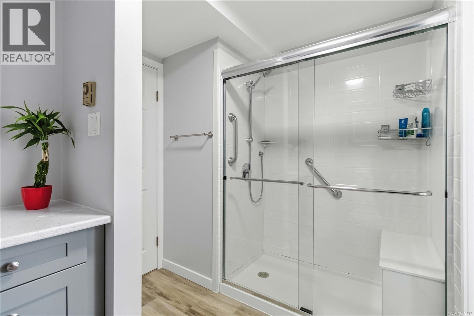 3317 Joanne Pl, Colwood