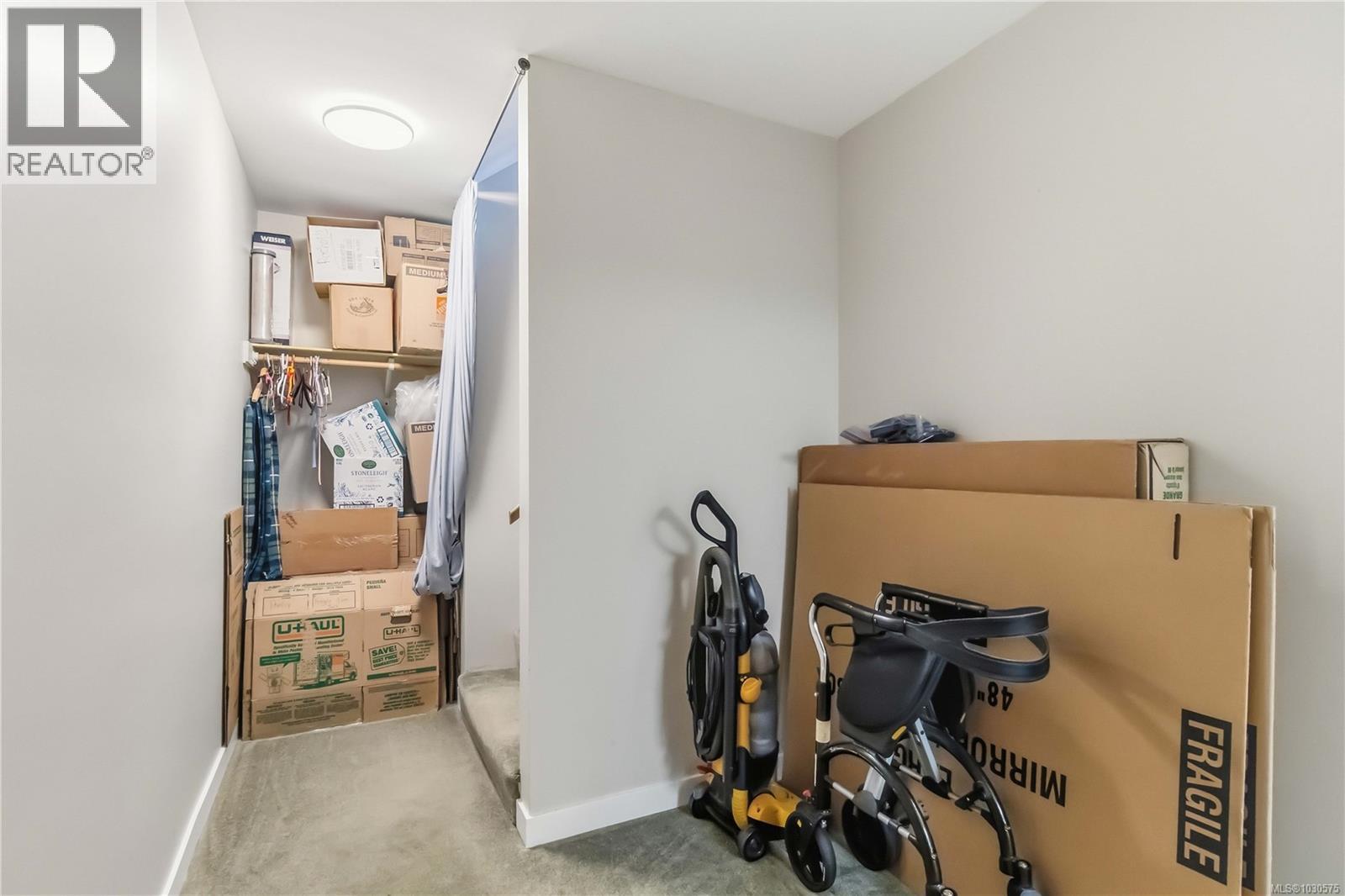 3317 Joanne Pl, Colwood