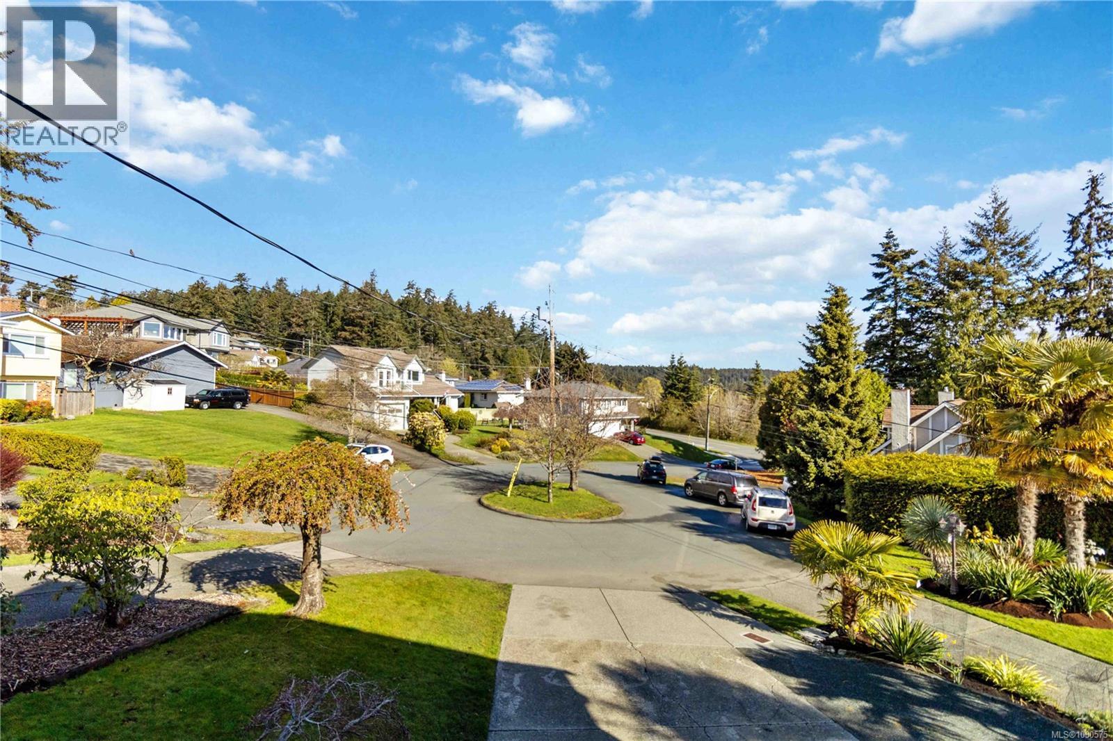 3317 Joanne Pl, Colwood