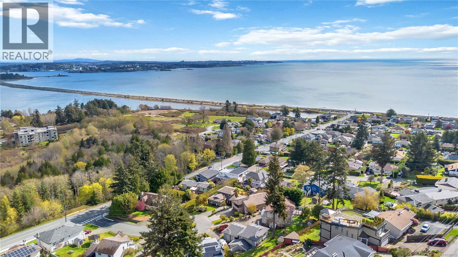 3317 Joanne Pl, Colwood