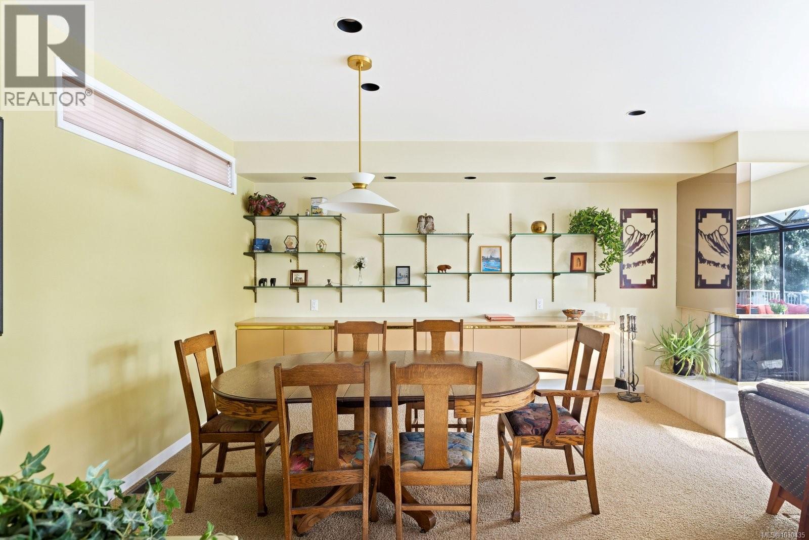 66 Kingham Pl, View Royal