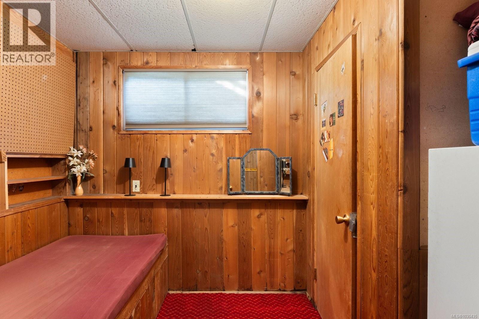 66 Kingham Pl, View Royal