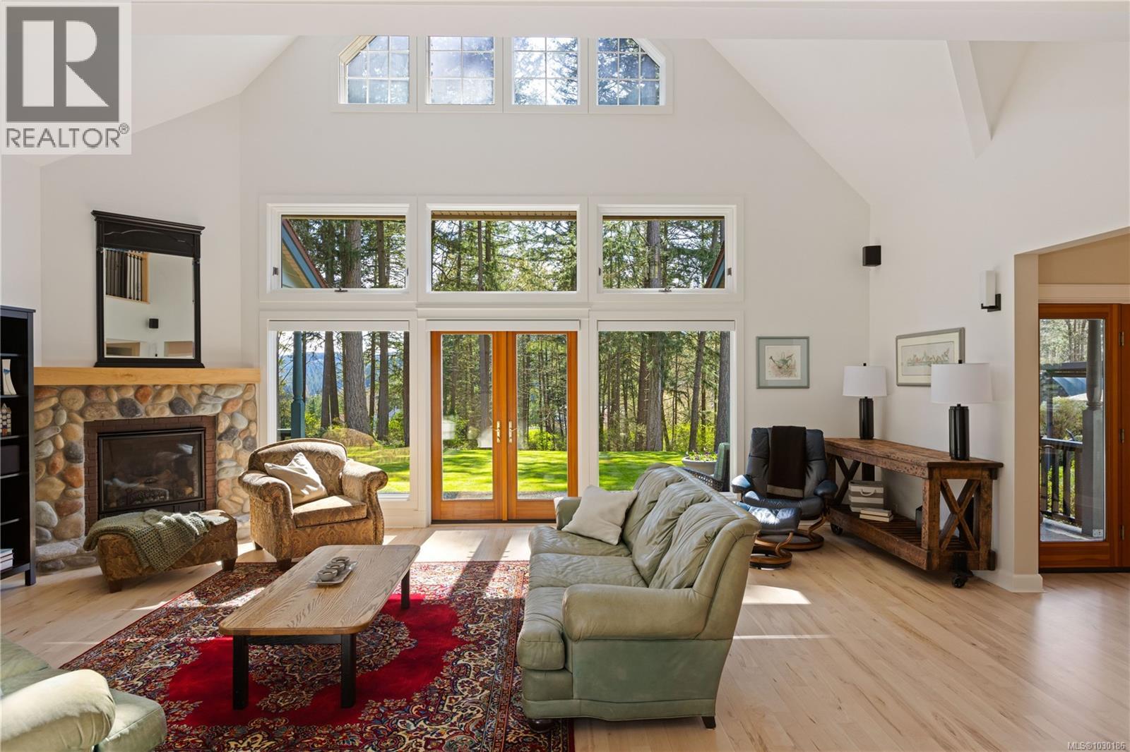 1228 Garden Gate Dr, Central Saanich