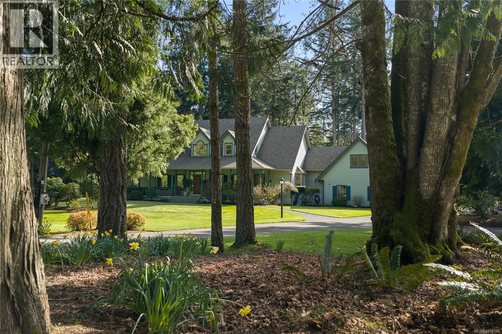 1228 Garden Gate Dr, Central Saanich