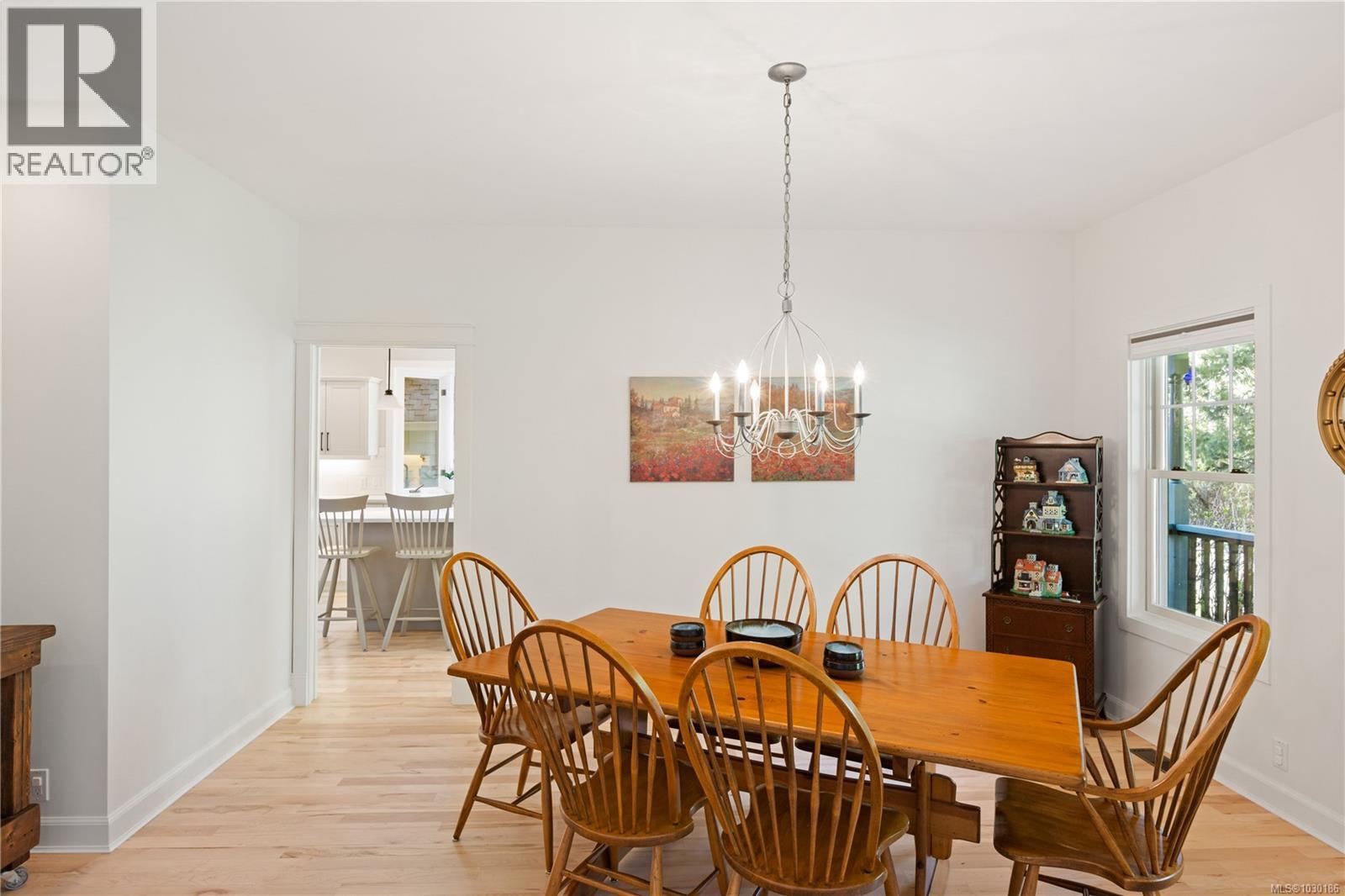 1228 Garden Gate Dr, Central Saanich