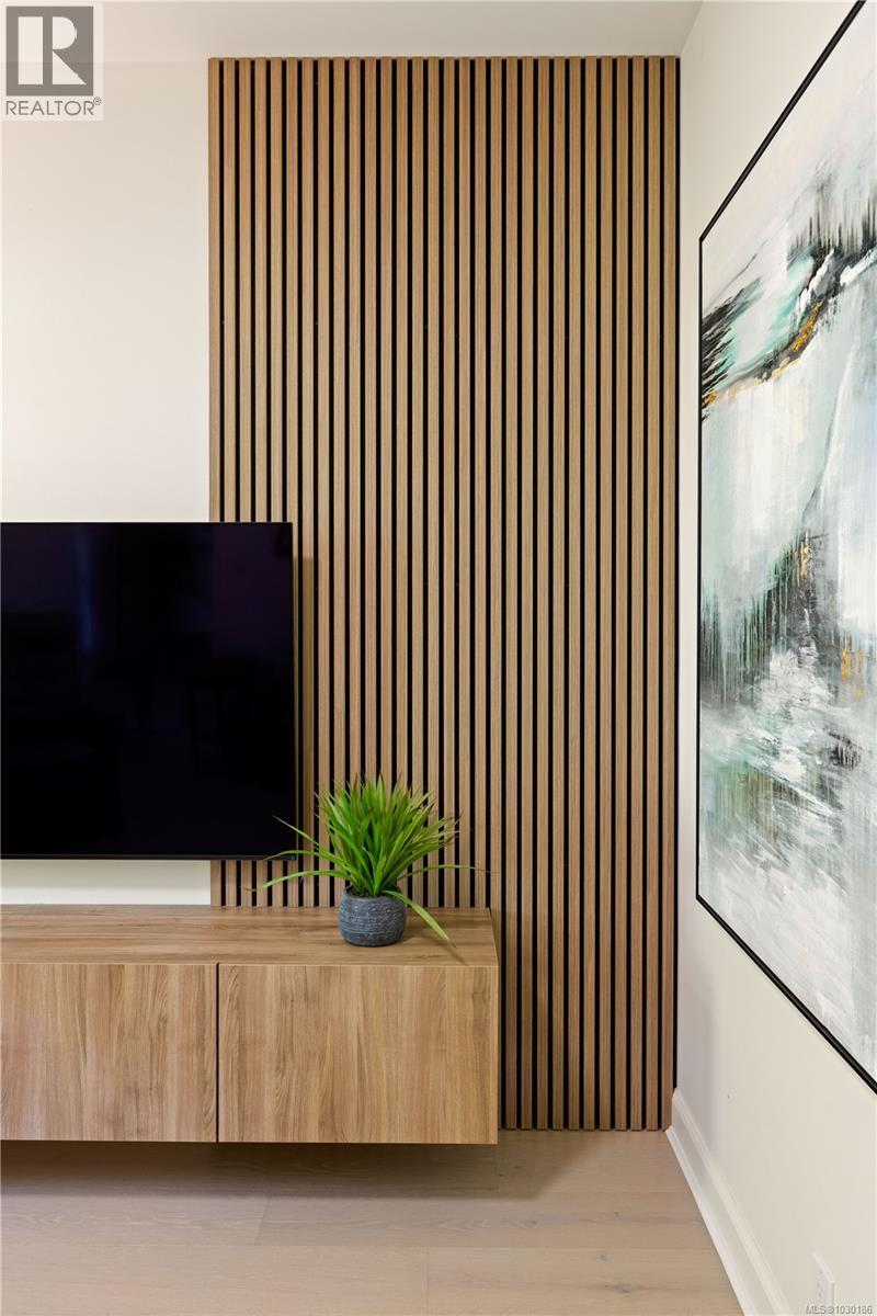 1228 Garden Gate Dr, Central Saanich