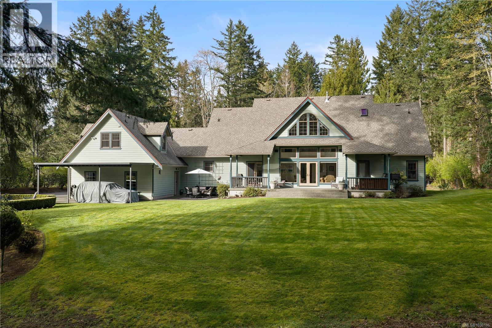 1228 Garden Gate Dr, Central Saanich