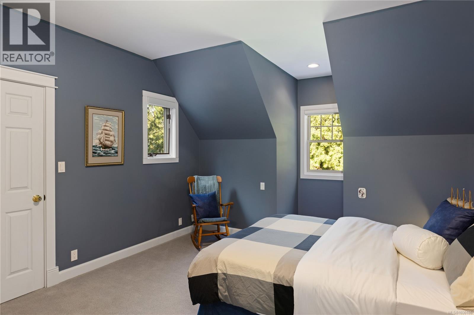 1228 Garden Gate Dr, Central Saanich