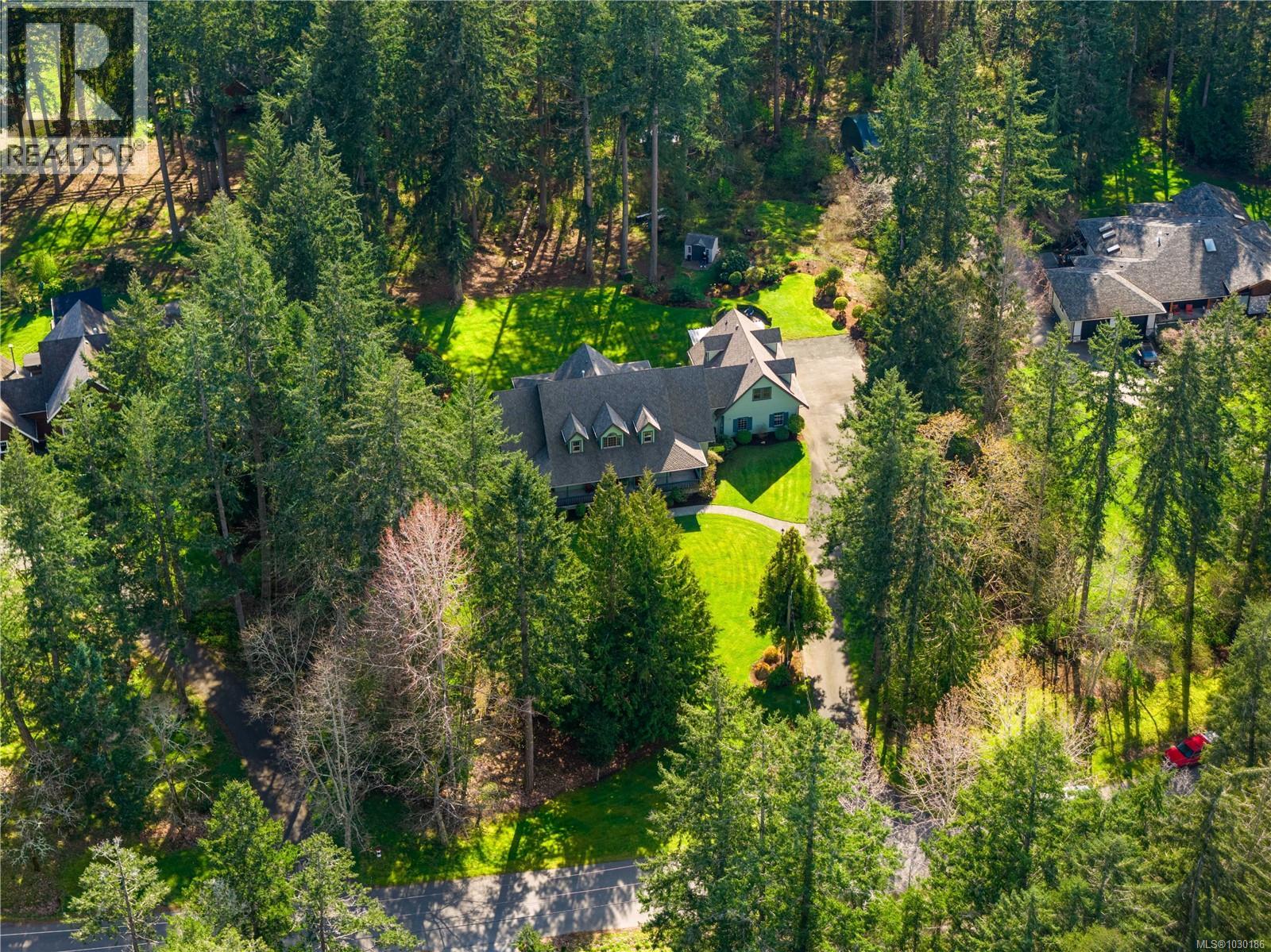 1228 Garden Gate Dr, Central Saanich