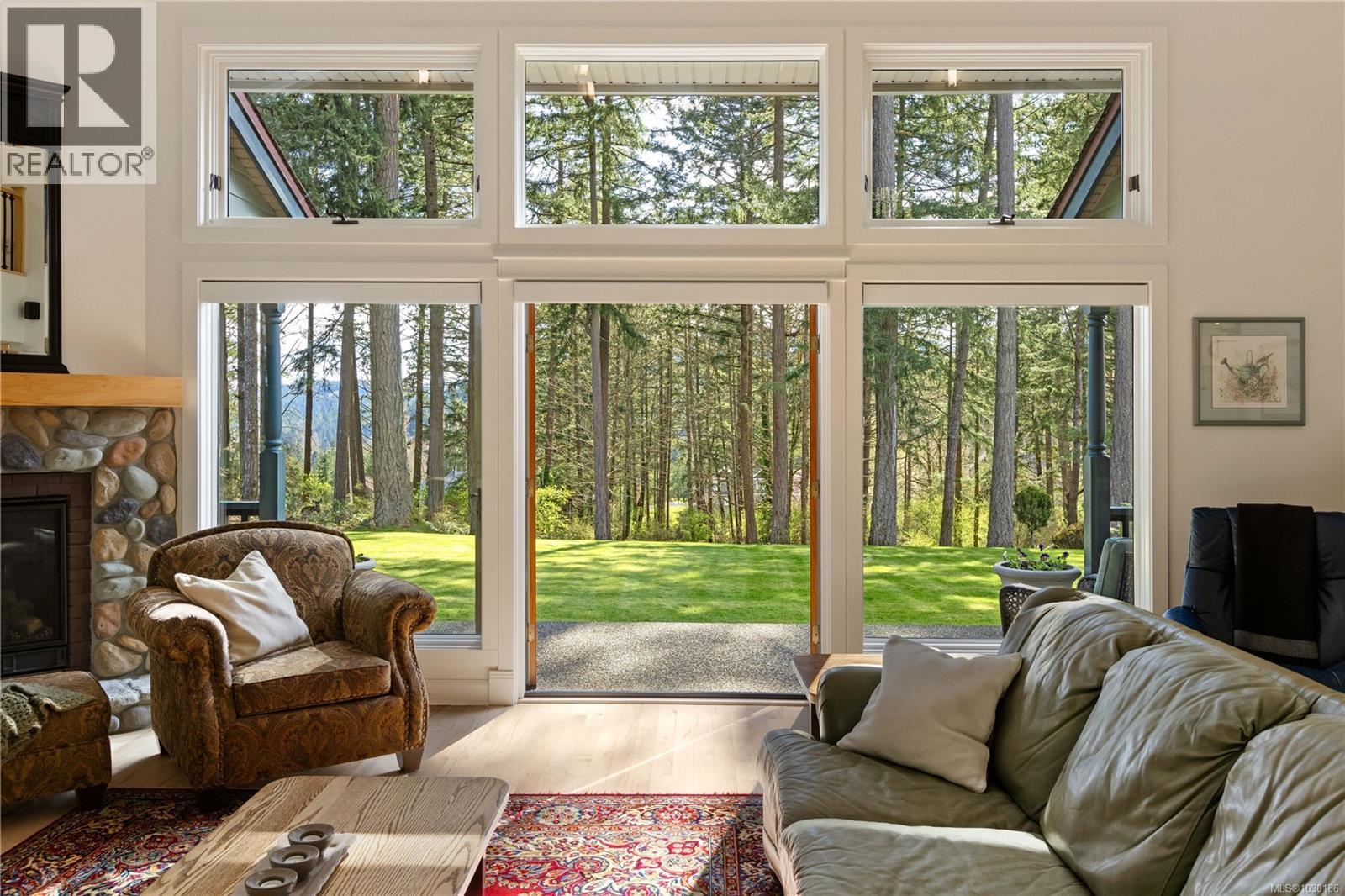 1228 Garden Gate Dr, Central Saanich