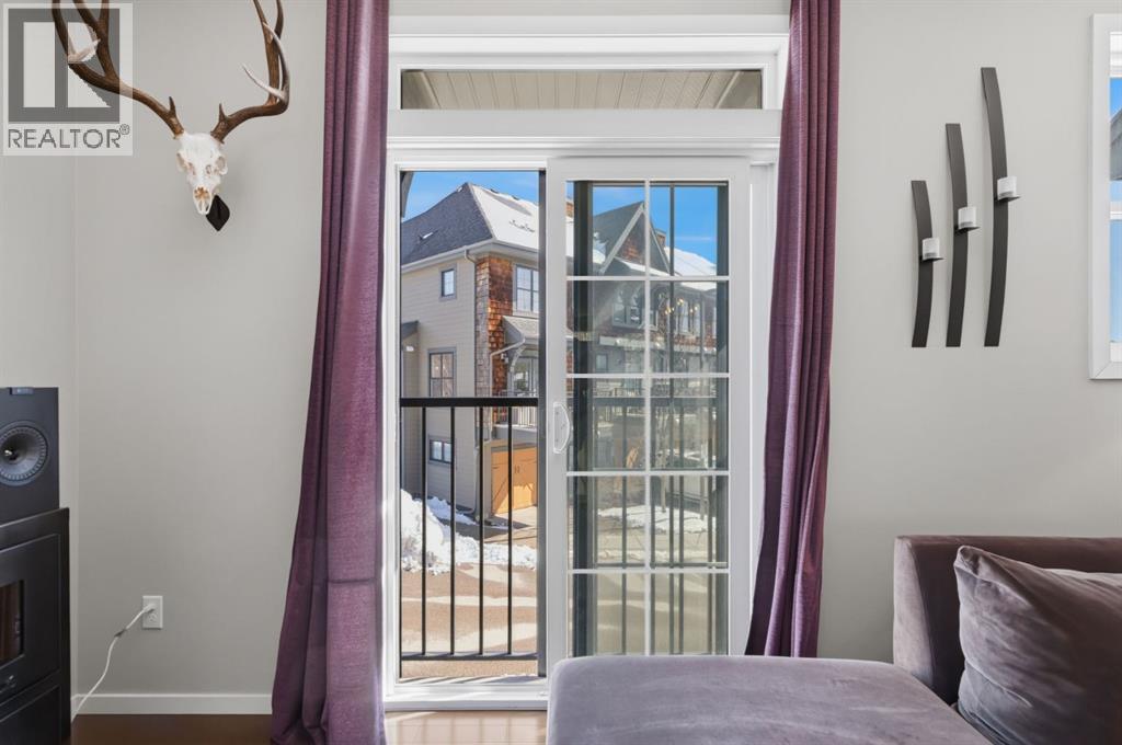 Single Family House for Sale in  Ascot Circle SW Aspen Woods Calgary 