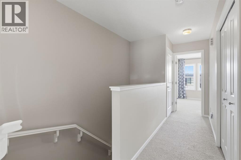 Single Family House for Sale in  Ascot Circle SW Aspen Woods Calgary 