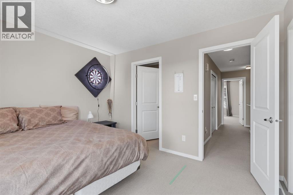 Single Family House for Sale in  Ascot Circle SW Aspen Woods Calgary 