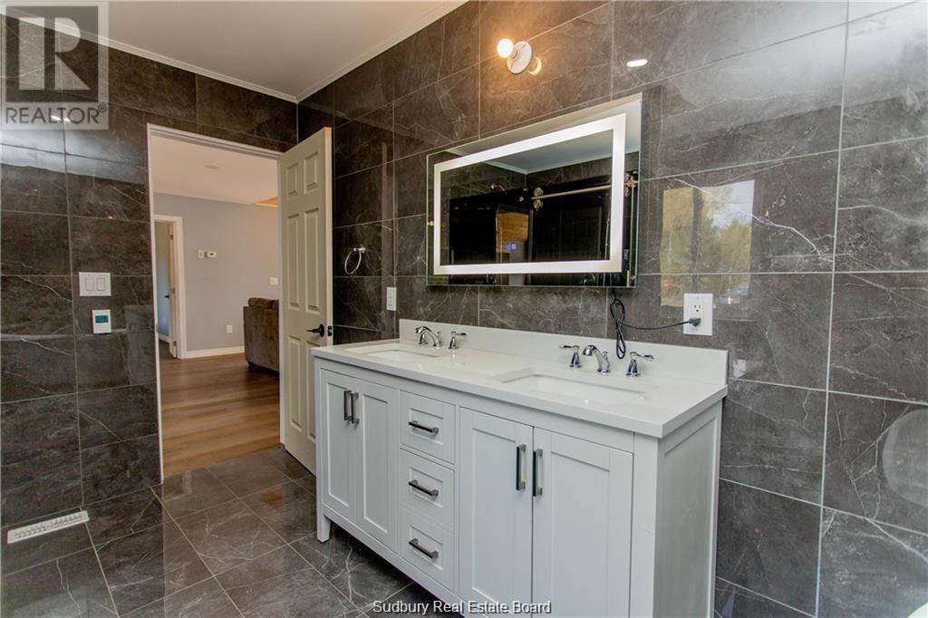29 Public Road, Spanish, Ontario, P0P2A0 — Photo 7