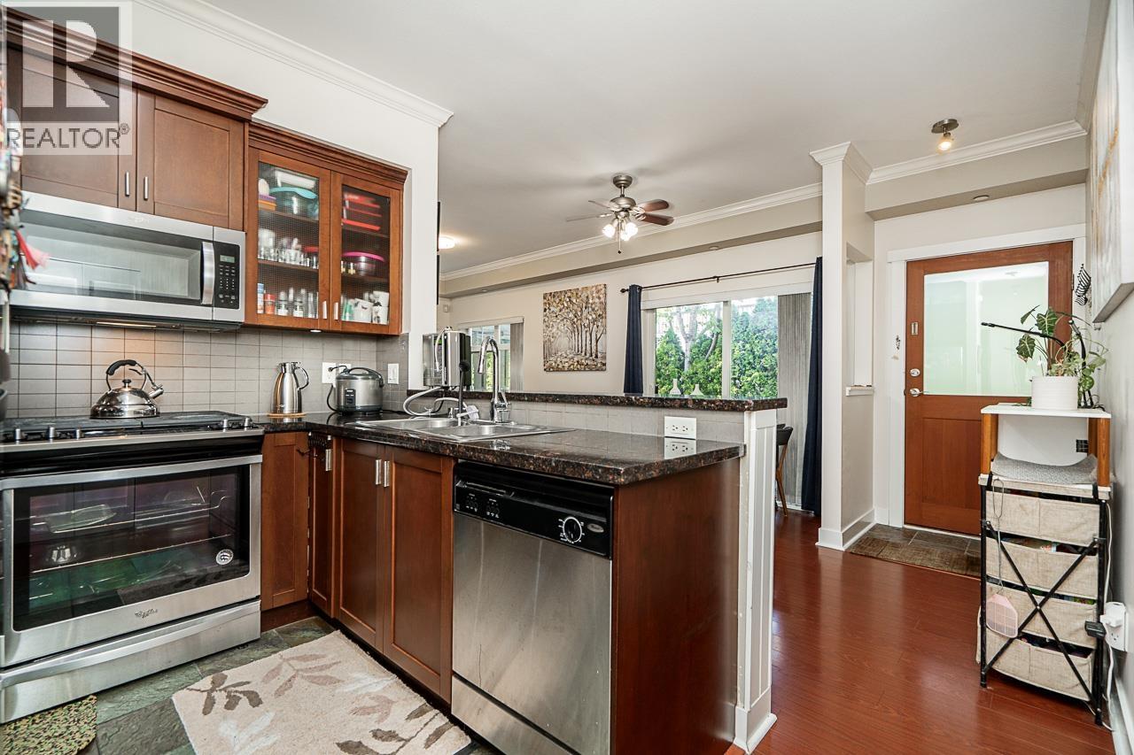 37 7388 MACPHERSON AVENUE, Burnaby