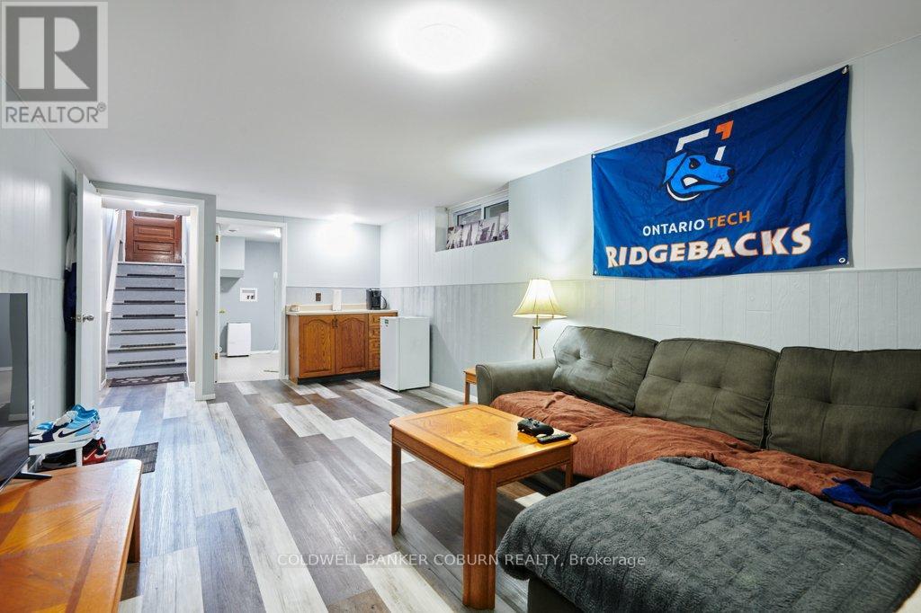 56 MEIKLE STREET - 27