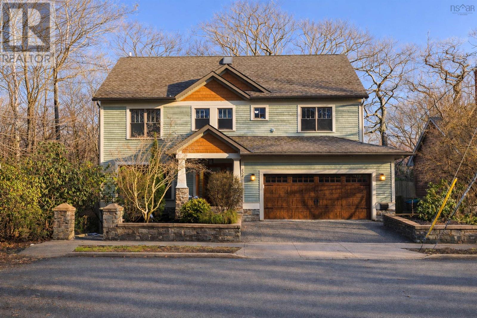 Property photo of 824 Robie Street