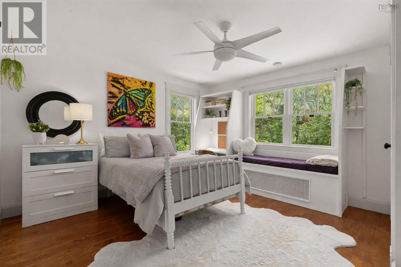 Property 17 of 50 of 824 Robie Street