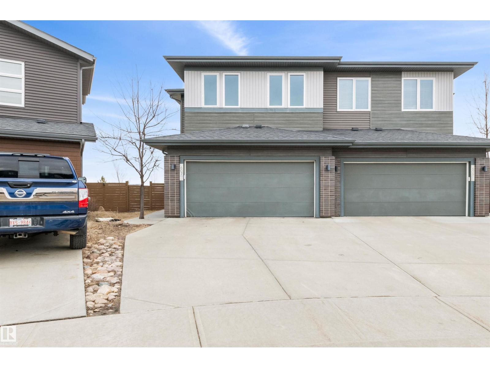 607 40 ST SW SW, Edmonton