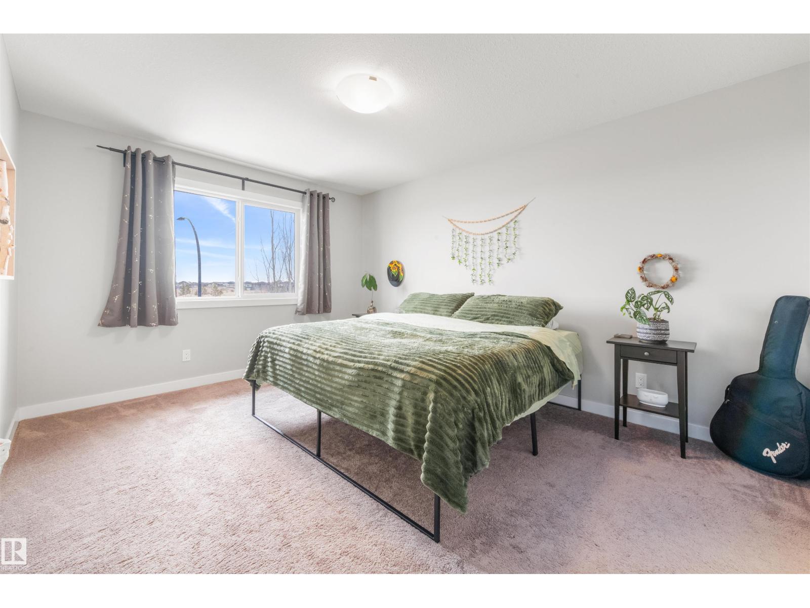 607 40 ST SW SW, Edmonton