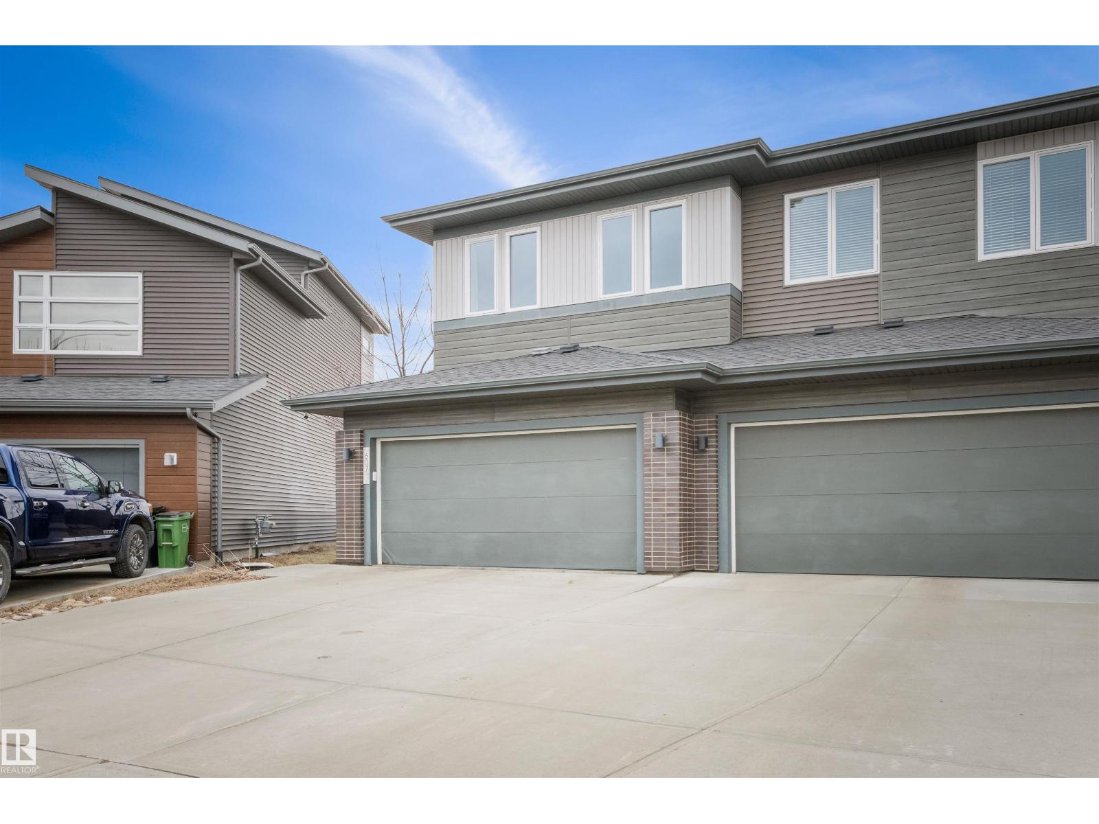 607 40 ST SW SW, Edmonton