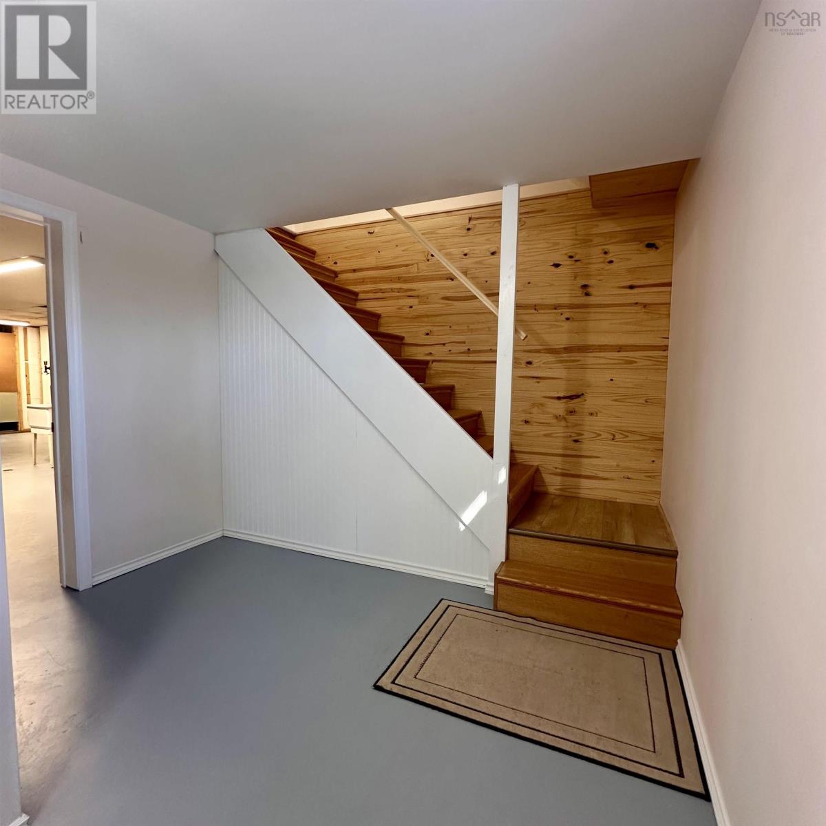 Property 23 of 41 of 33 Ritcey Court