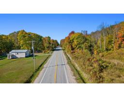 Ch. De Point Comfort, Gracefield, QC J0X1W0 Photo 10