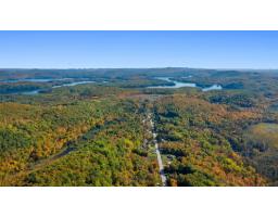 Ch. De Point Comfort, Gracefield, QC J0X1W0 Photo 8