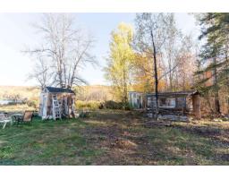 42 Ch. Du Lac-lawless, Litchfield, QC J0X1K0 Photo 11